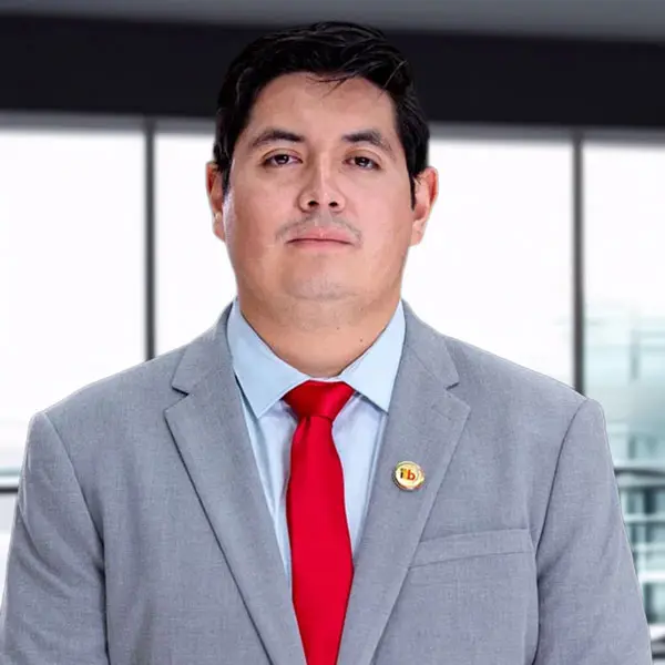 PhD (a). Adrián Tolozano Barragán