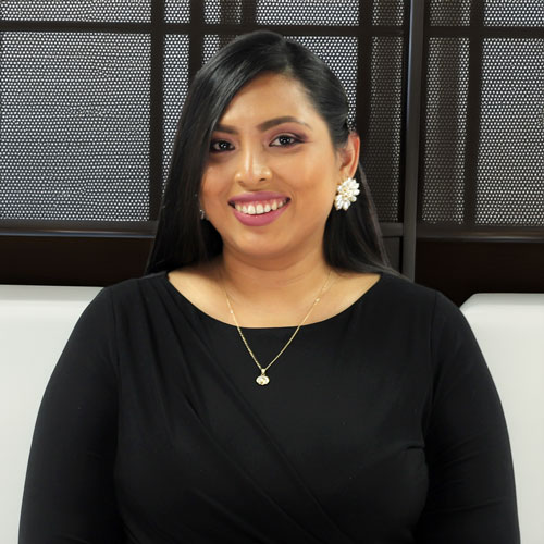 PhD (a). Teresa Tomalá Tolozano